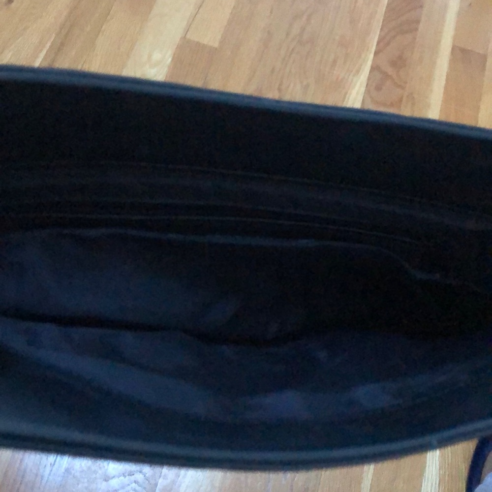 2 Leather clutches - Picture 5 of 6